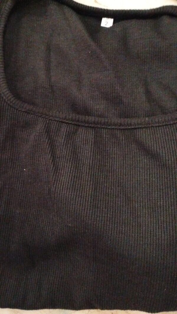 Women Top Size S Color Black