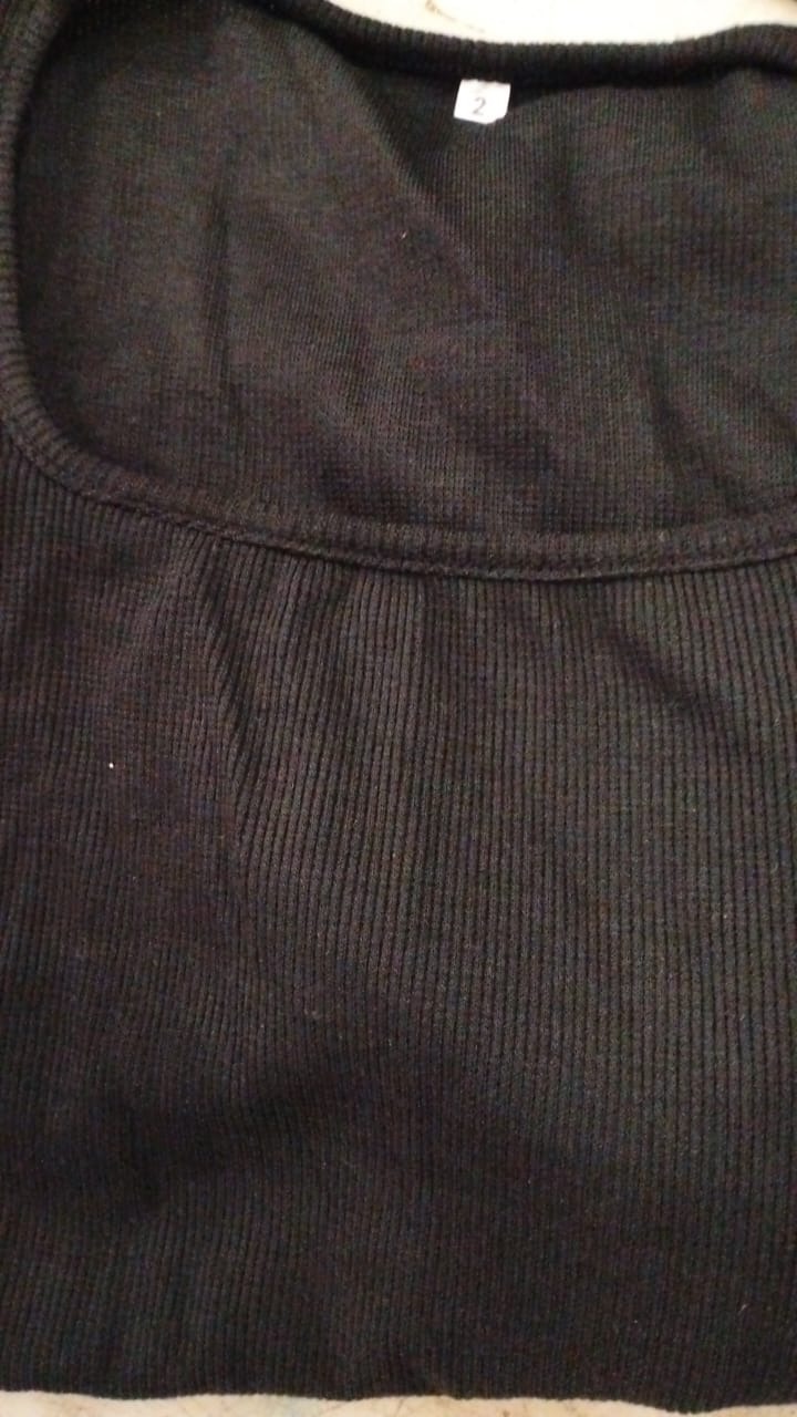 Women Top Size S Color Black
