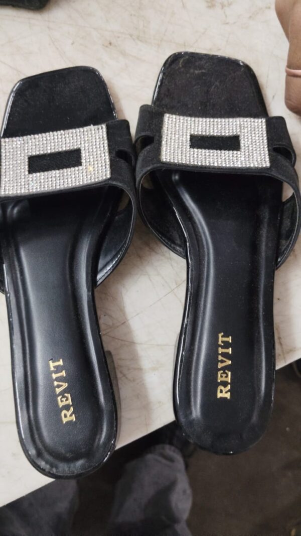 Women Black Color Sandal Size 38