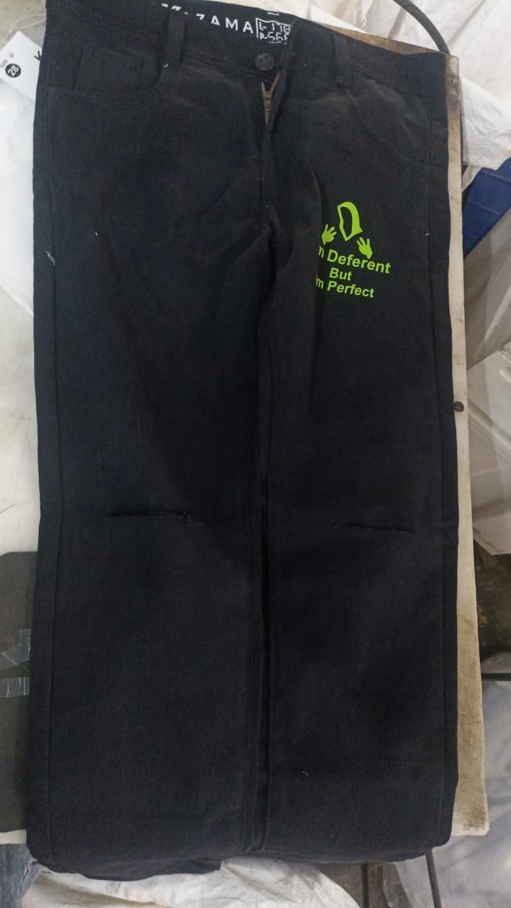 Men Jeans Black Colour Size 28