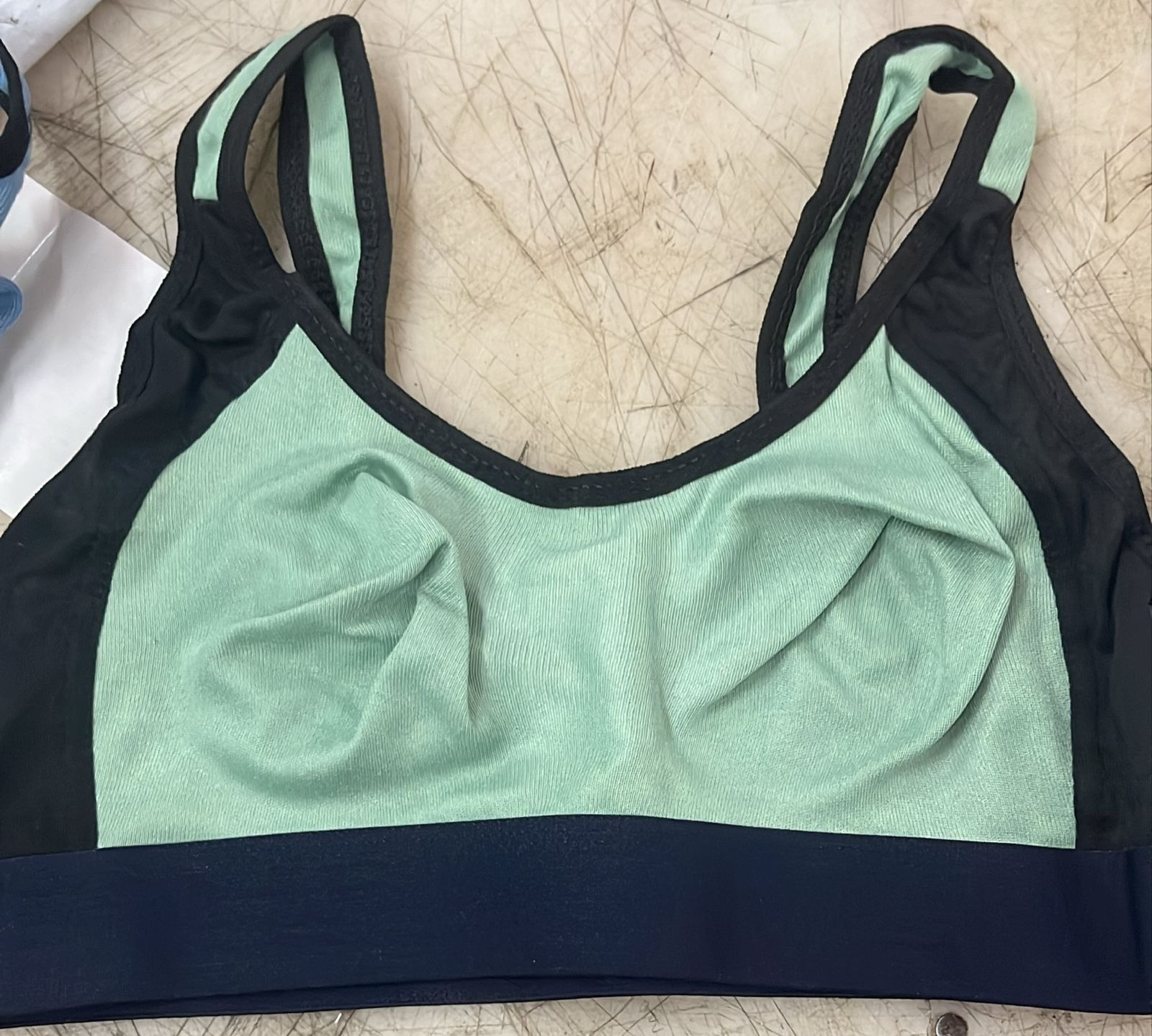 Women Sports Bra Light Green Colour Size 32