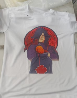 Men T Shirt White Colour Size M