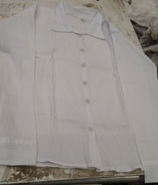 Women White Full Sleeve Shirt Size M