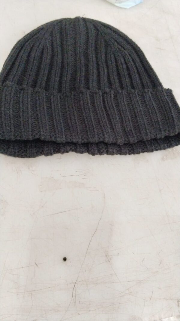 Black Color Woolen Cap For Unisex