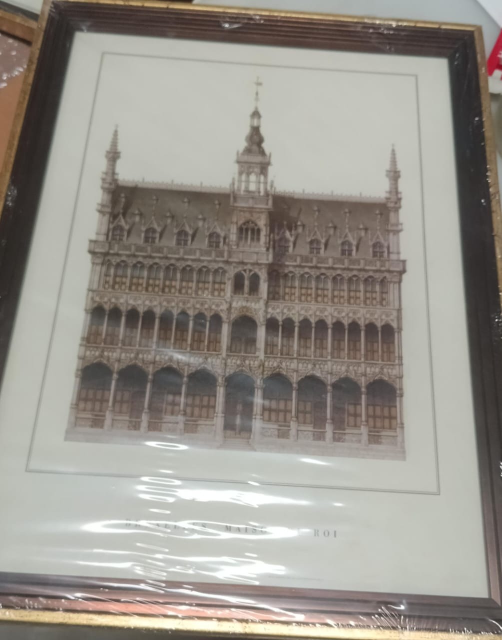 Private label Painting Bruxelles Maison Du Roi framed in canvas in cream brown
