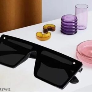 Private Label Black Sunglasses with Black Frame