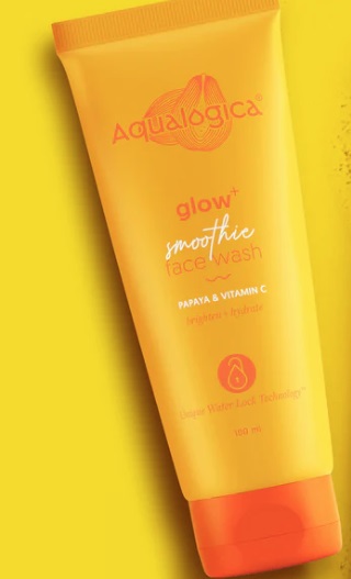 Aqualogica Glow Smoothie Face Wash 20g