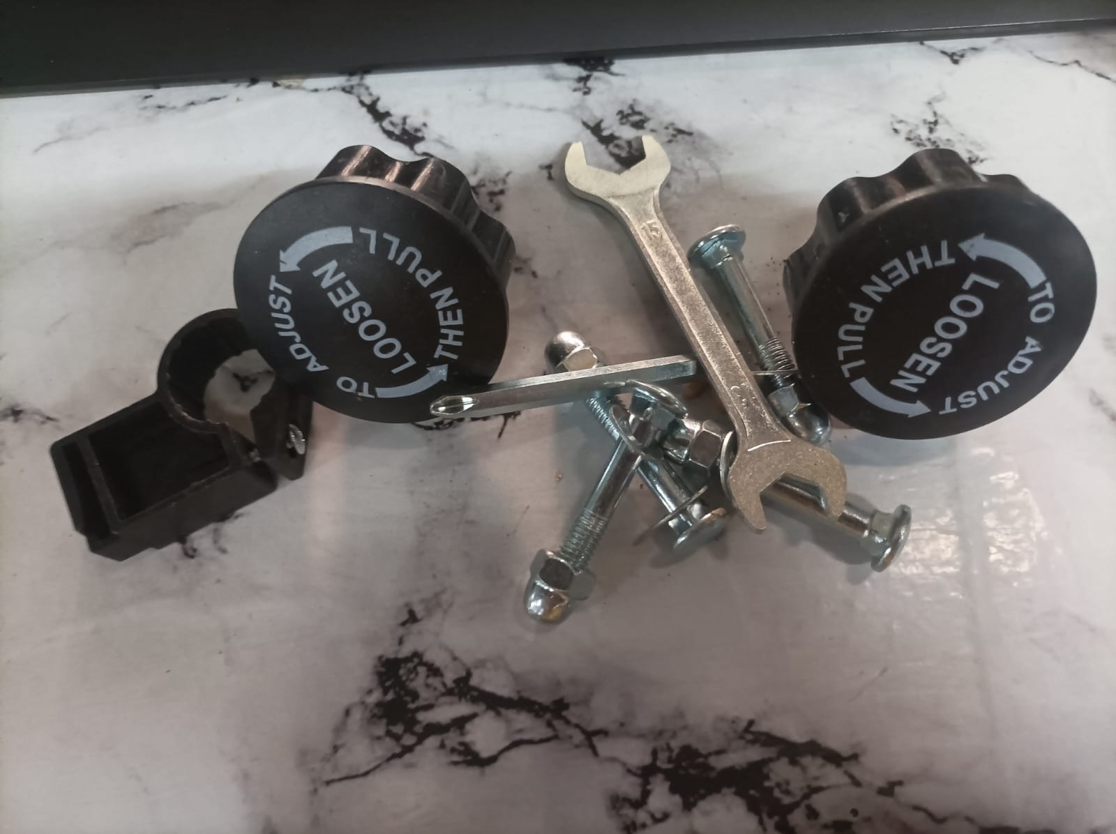 Private Label black plastic knobs with white Stud Bolt and Nut
