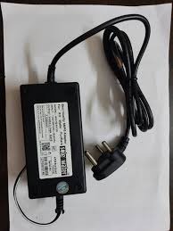 Accord Smps 2Point5Amp Worldwide Adaptor Black