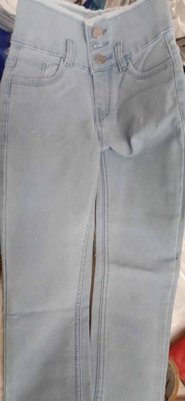 Jeans For Girls Colour Blue Size 7 To 8 Yrs