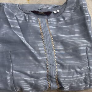 Women Grey Colour Kurti Size M
