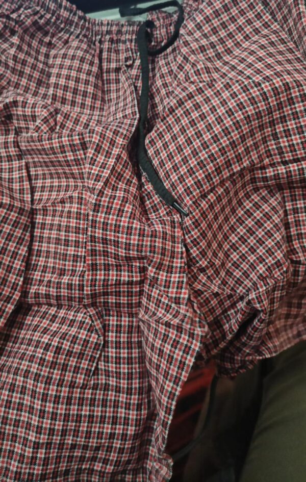 Men Shorts Size L Color Red
