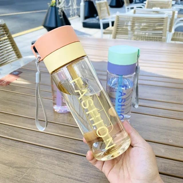 Portable Water Bottle Transparent Plastic Straw Water Bottle With Rope 600Ml