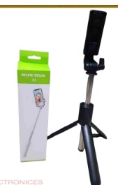 R1 Selfie Stick Extendable Tripod StandWireless Bluetooth