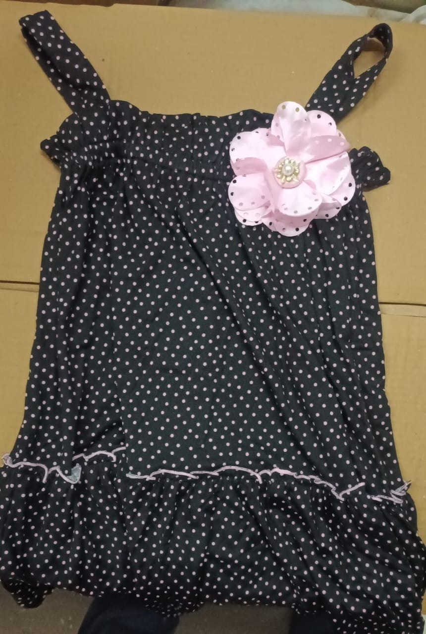 Crayonflakes Girls Freak Printed Black Size 4 To 5 Y