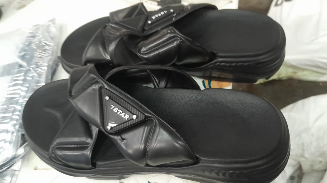 Womens Slides Black Size 37