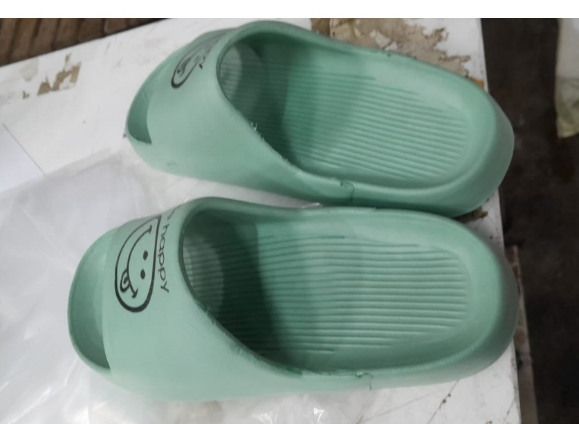 Womens Slides Green Colour Size 40