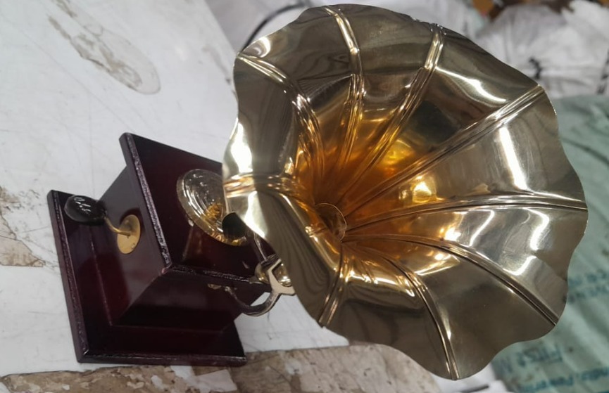 Antique Square Wooden Base Gramophone Brown