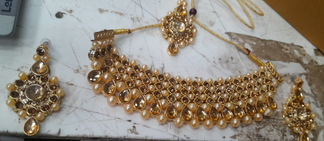 Womens Gold Plated Necklace Set Beige
