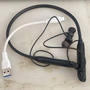 Black Color Neckband