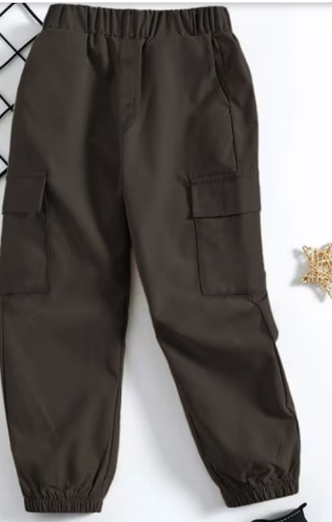Trampoline Boys Relaxed Fit Woven With 4 Pocket Cargo Trousers 3 To 4Y Brown Color
