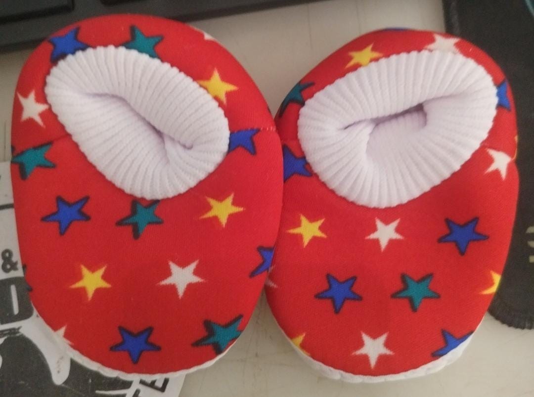 Kids Red Colour Printed Booties Size 0 To 3 Months