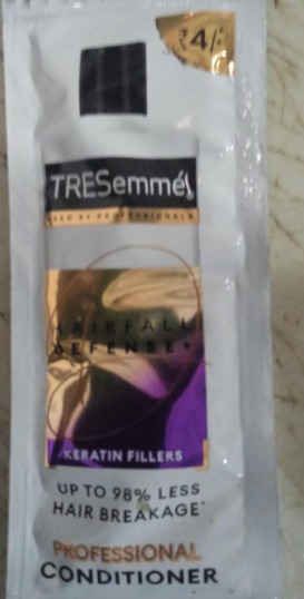 Tresemme Hair Fall Defense Hair Conditioner 7Ml Pack Of 700