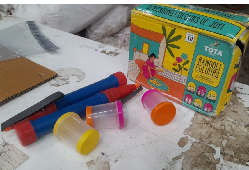 Tota Rangoli Colour 100G Pack Of 10 With Rangoli Making Tools 5 Pcs