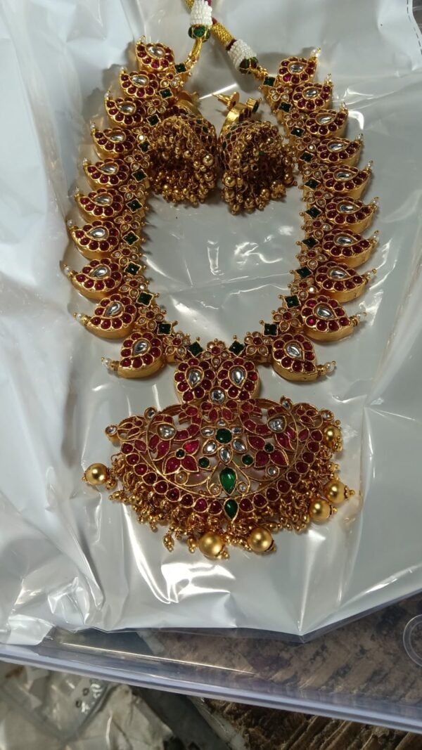 Shubam Kundan Paisley Flower Short Set