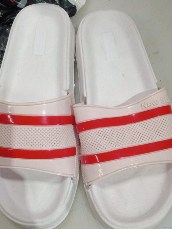 Private Lable Modern Trendy Men Flip Flops white colour size 7