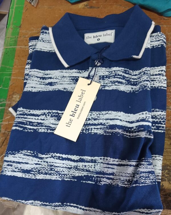 The bleu label men polo neck t shirt half sleeve size S blue color
