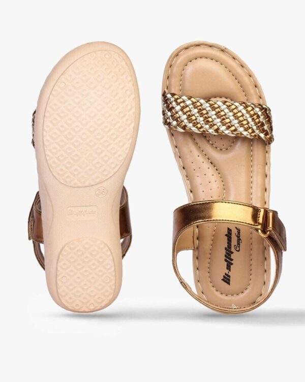 Hi Attitude Basket Weave Sandals with Velcro cream colour size 4