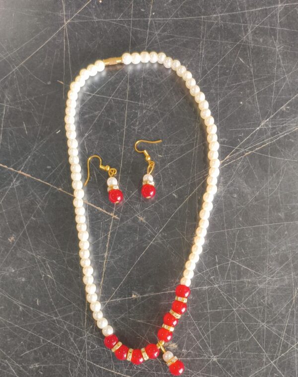 Private Label Natural spiritual powers Quartz Moti Pearl Necklace With Earring Pearl Alloy Necklace Set for women