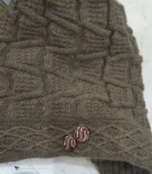 Private Label Winter Wear creame Woolen ladies Cap brown colour