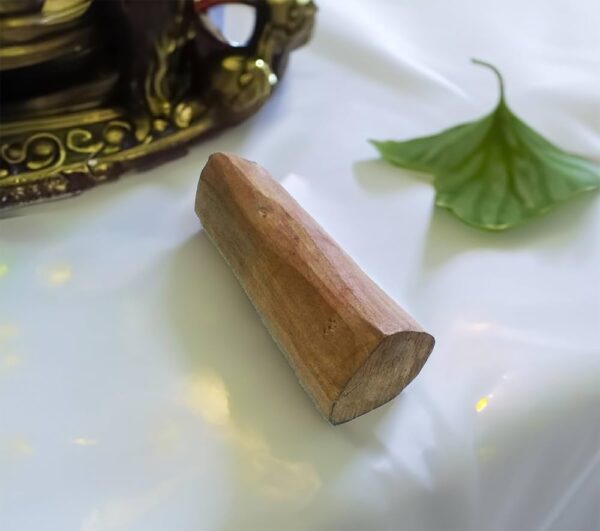 Real Chandan Approx Weight 35 Grams For Puja Path 1 Piece