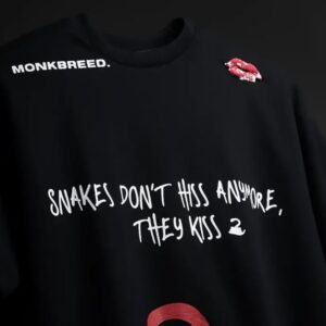 Monk Breed Hiss And Kiss Tee Black T Shirt For Men XL Size