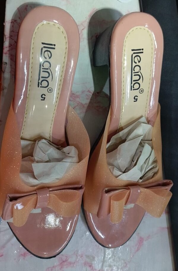 Private Label Transparent Bow Heels Size 4