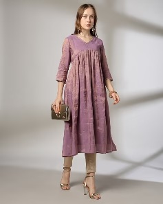 AVAASA MIX N MATCH Women V Neck Alia Cut Kurta XL Size Lilac Colour