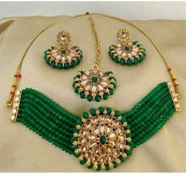 Private Label Women Green Colour Jewellery Set