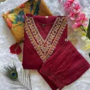 Private Label Women Maroon Colour Kuti Set M Size