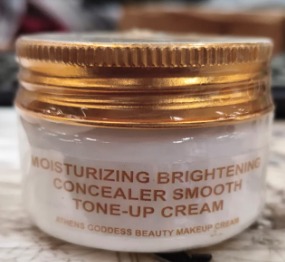 Private Label Moisturizing Brightening Concealer Tone Up Cream 50gm