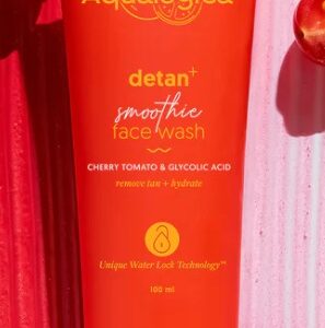 Aqualogica Detan Smoothie Face Wash with Cherry Tomato Glycolic Acid for Tan Removal 100 ml
