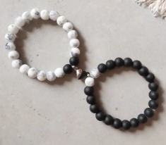 private label Stone Glass Beads Bracelet Set black and white pack of 2