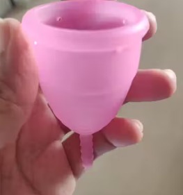 Private Label Reusable Menstrual Cup for Women Medium Size with Pouch pack of 1