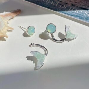 Womens Sea Mermaid Earrings Pista Green 1 Pair