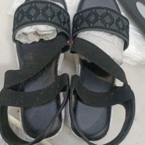 Women Sandals Black Colour Size 37