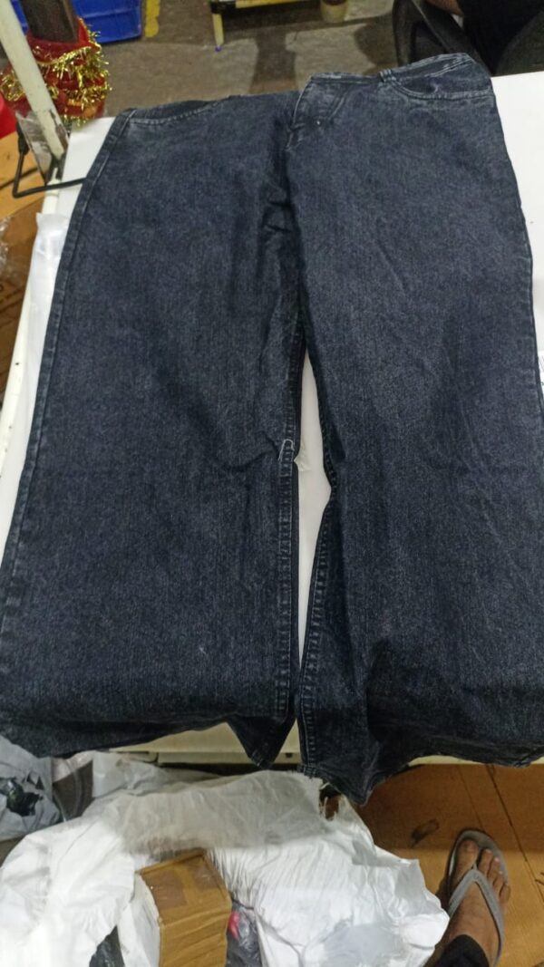 Men Jeans Black Colour Size 34