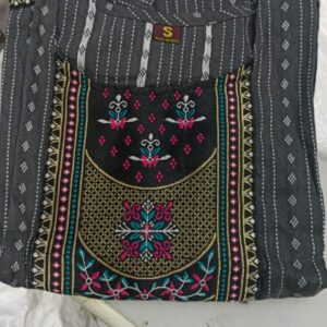 Women Kurta Grey Colour Size S