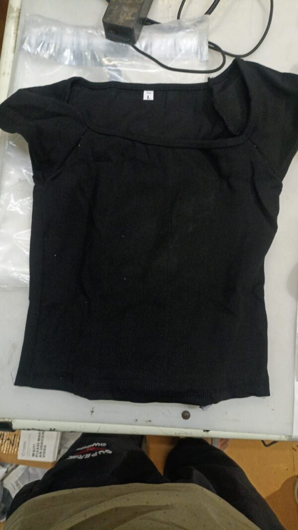 Women Crop Top Black Colour Size L