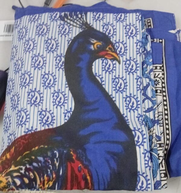 Reliable Trends Abstract Blue Peacock King Size Bedsheet With 2 Pillow Covers